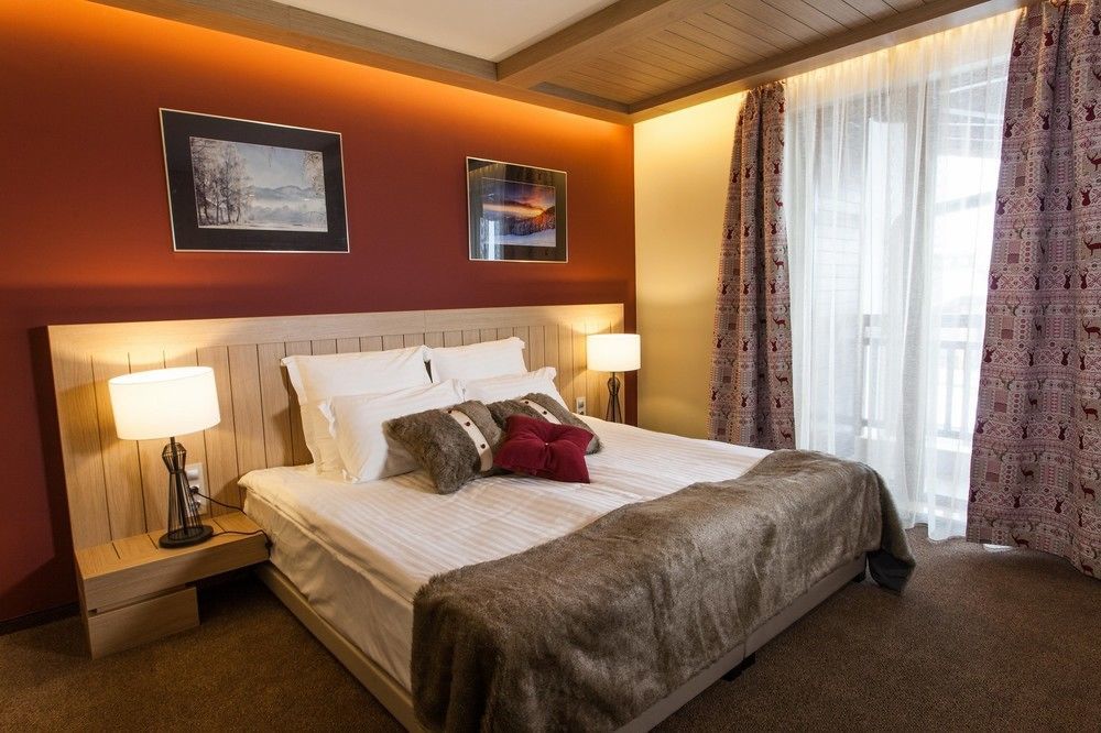 Amira Boutique Hotel Бансько Екстер'єр фото A bedroom in a hotel