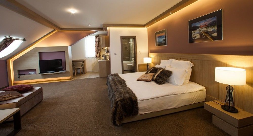 Amira Boutique Hotel Бансько Екстер'єр фото A bedroom at the Hotel de la Poste