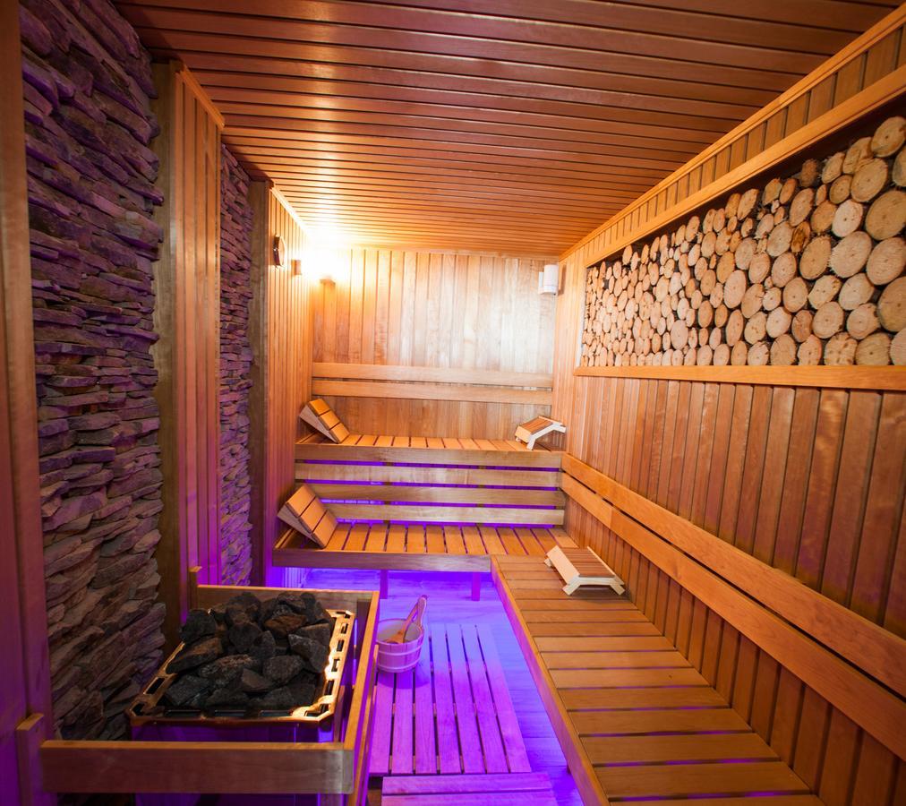 Amira Boutique Hotel Бансько Екстер'єр фото A modern Finnish sauna