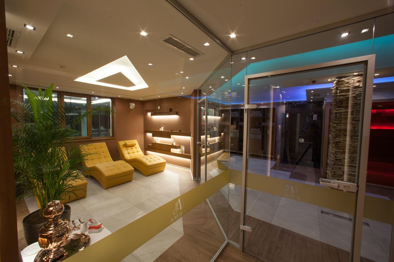 Amira Boutique Hotel Бансько Екстер'єр фото The interior of a modern day onsen